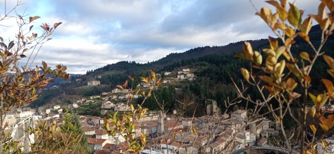 Vue sur le Cheylard