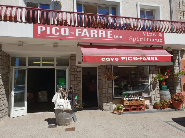 Cave Picq-Farre