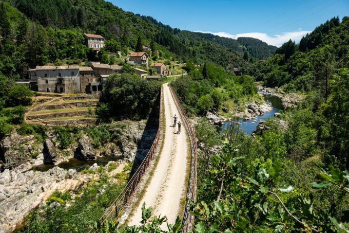 Dolce via, Viaduc de la Roche