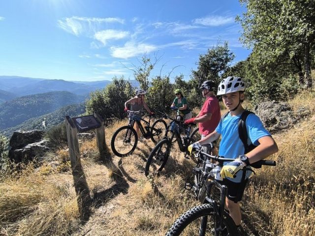 Balade à Vélo Électrique en famille