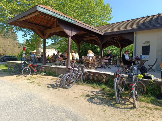 Quai des Haltes – Vue générale en terrasse