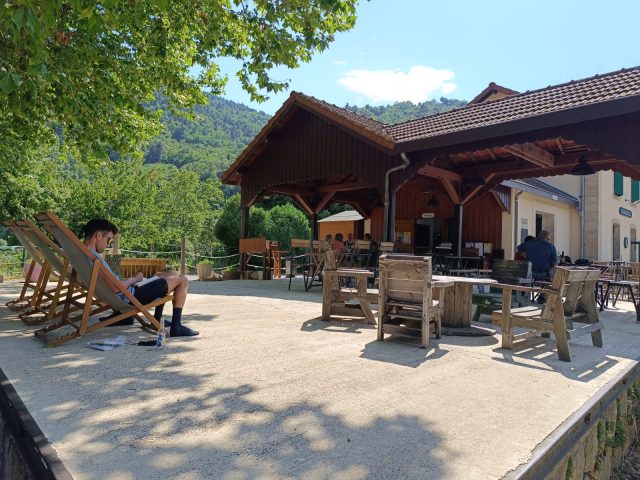 Quai des Haltes – Terrasse – ambiance détente