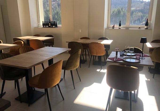 Bolet des pins – restaurant_Saint Julien d’Intres