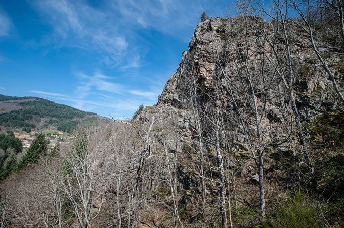 Site d’escalade – Le pont de Fromentières_Mariac