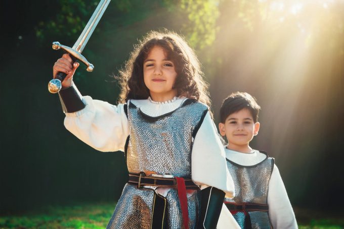 Epées et petits chevaliers
