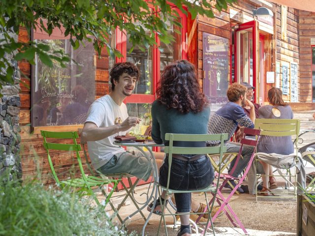 Ardelaine – Café-Librairie_Saint-Pierreville