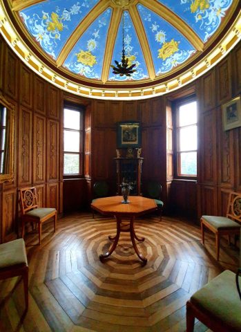 Château de Montivert, le petit salon