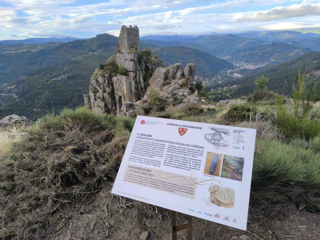 Chemin d&rsquo;interprétation : Château de Rochebonne