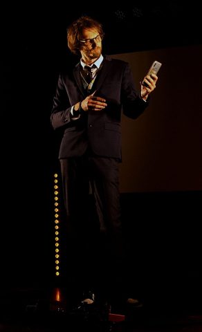 « Ecran total » spectacle familial sur les écrans_Saint-Agrève