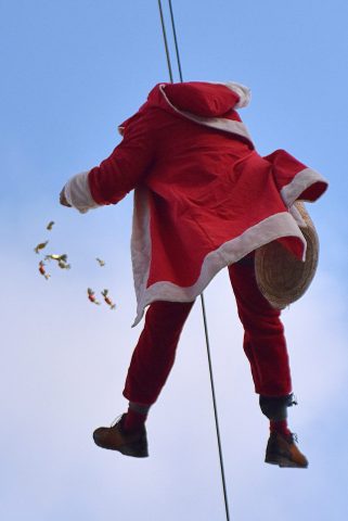 Fête de Noël et marché de produits locaux_Saint-Fortunat-sur-Eyrieux