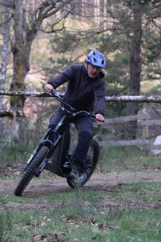 Trottinette électrique tout terrain avec Fun Trott_Saint-Jeures