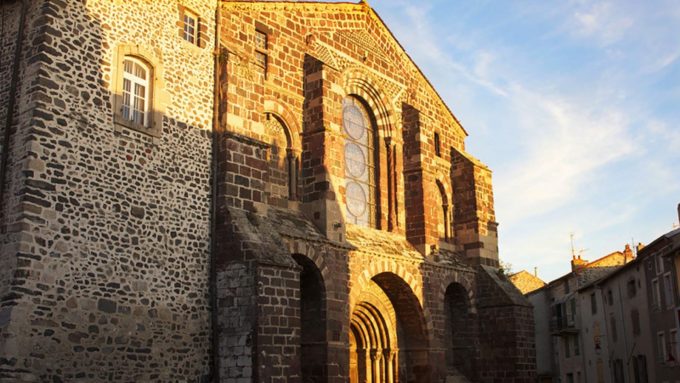 Église abbatiale Le-Monastier-sur-Gazeille